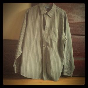 Grey, men’s dress shirt. Looks new